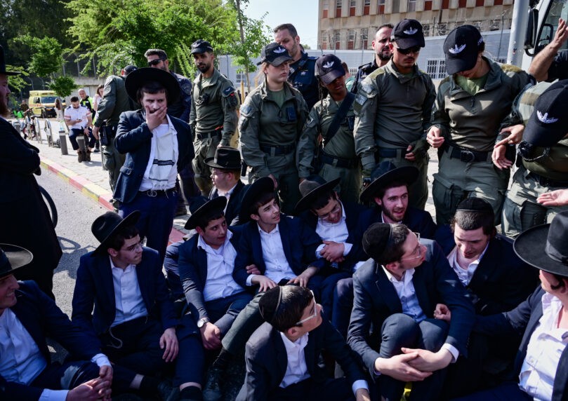 תיעוד מתוך האירועים בבקו"ם | צילום: פלאש 90, אבשלום ששוני