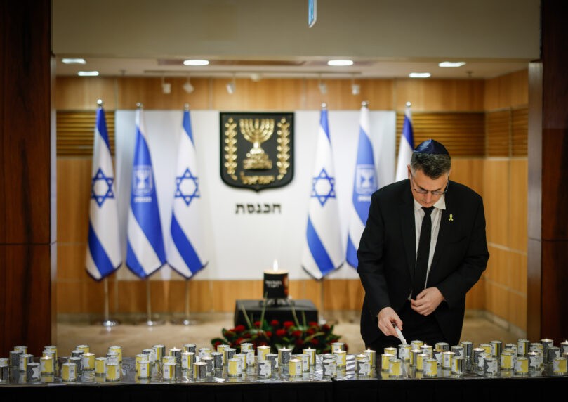 שר החוץ סער בכנסת: "כל משפחת סבי שנשארה בקישינב - נרצחה"