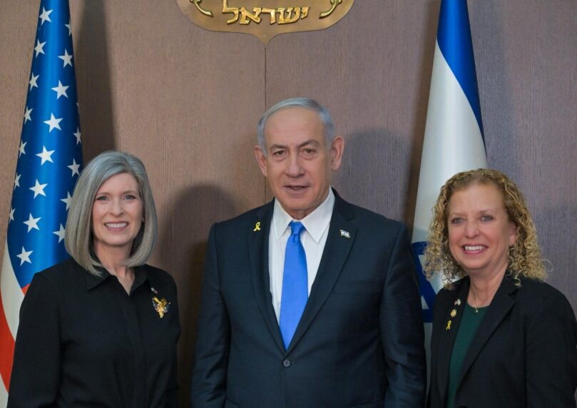 בצל הלחימה בעזה: רה"מ נפגש עם חברות קונגרס אמריקניות בלשכתו
