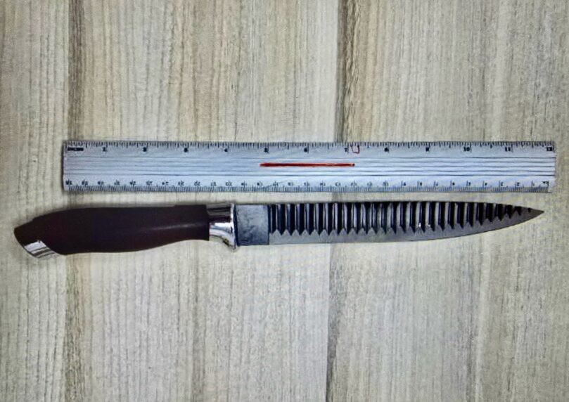 ערבי נתפס עם סכין באורך עשרות ס"מ סמוך לרכבת הקלה בירושלים