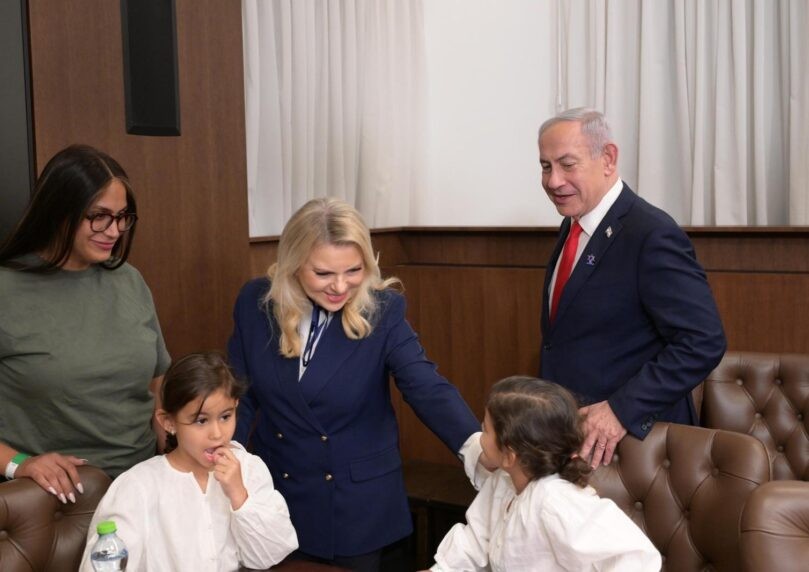 פליטת הפה של שרה נתניהו - והבהרת הגורם בצוות המו"מ