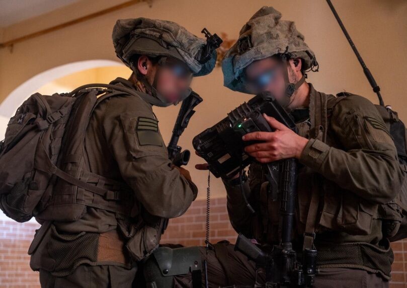עקב קריאה לסיום המלחמה: אב שכול דורש לסגור את גלי צה"ל