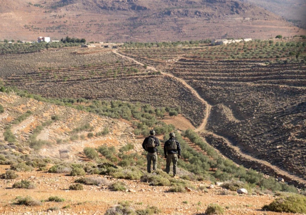 נוף פסטורלי שטומן בחובו סכנה: קונטרה הסורית נחשפת