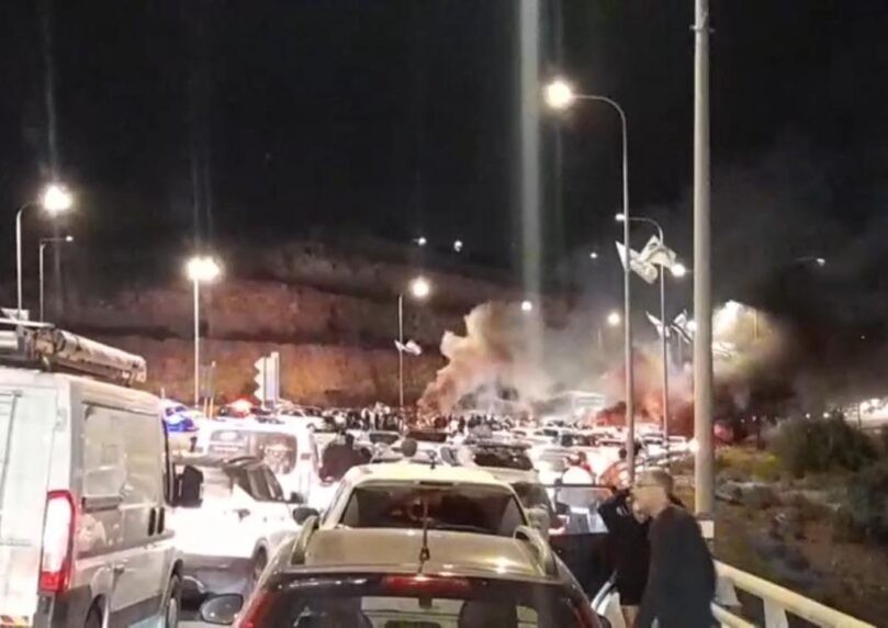 הנהגים אובדי עצות: כך נראה כביש 6 במהלך הפגנת הדרוזים | צפו