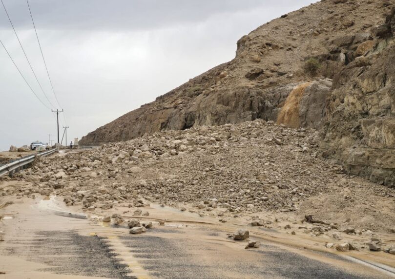 היערכות בדרום: חשש לשיטפונות וחסימות בכביש 90