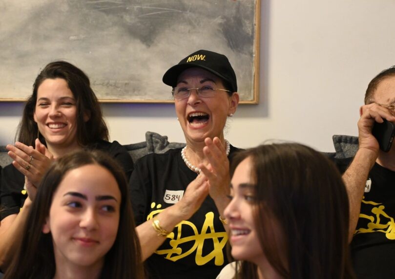 סבתו של אלכסנדר: "היום פסח שני, עידן זוכה להיות בין חורין"