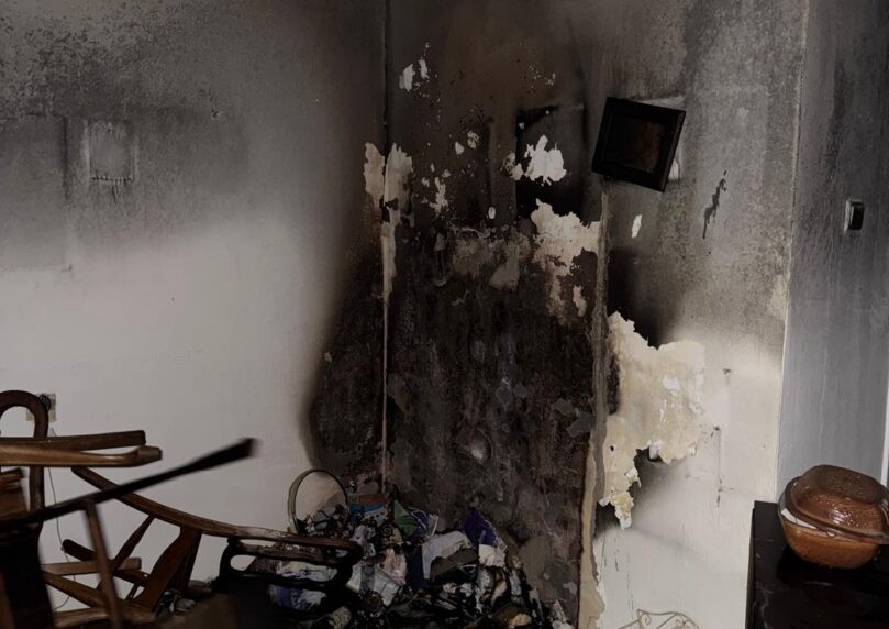 "ראיתי את הלהבות מלמטה": 2 פצועים בשריפה שפרצה בחיפה | צפו