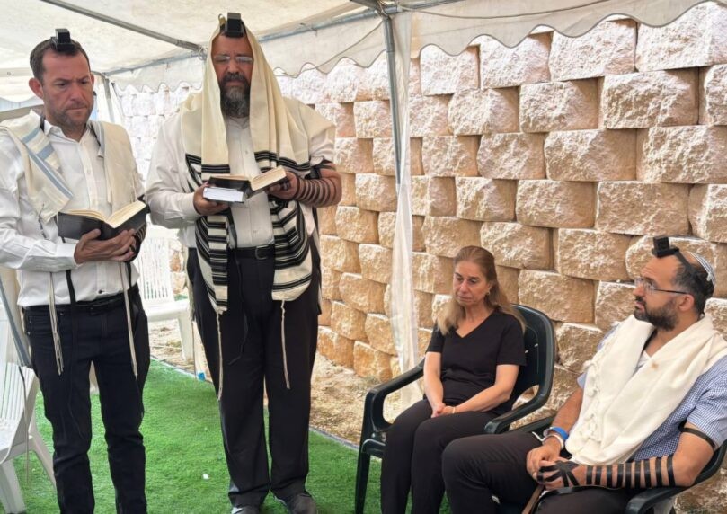 "בדמייך חיי": באוהל השבעה - נבחר שם לבנה של צאלה גז הי"ד