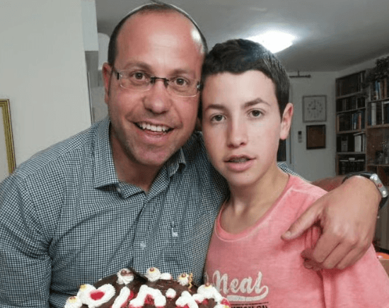 הפוסט המצמרר של צביקה מור לרגל יום הולדת 25 לבנו החטוף