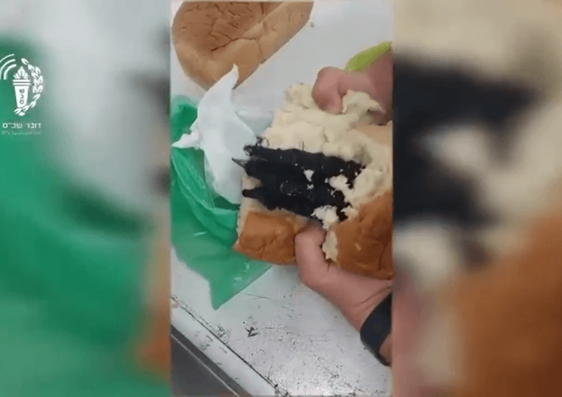 סיכול בזק: 4 דוקרנים אותרו בתוך חלות בכלא רימונים