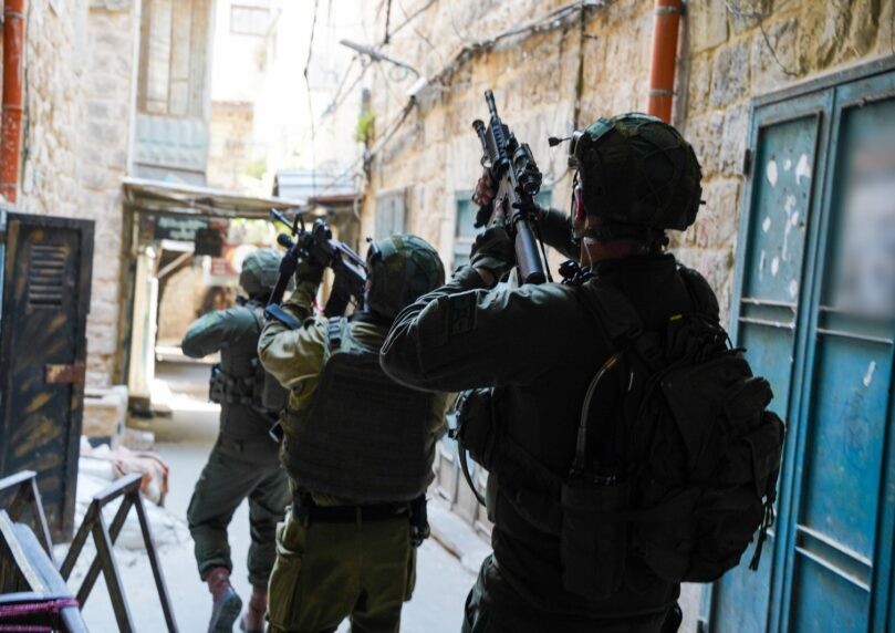 קומה ה' ויפוצו אויביך: מול כל הפורעניות - התורה תמיד תנצח