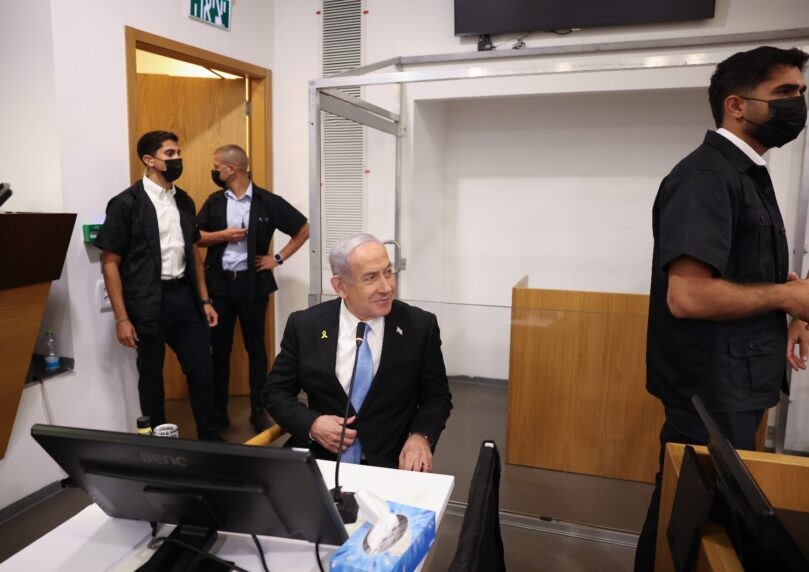משפט נתניהו: התיקים קורסים - והציבור משלם את המחיר