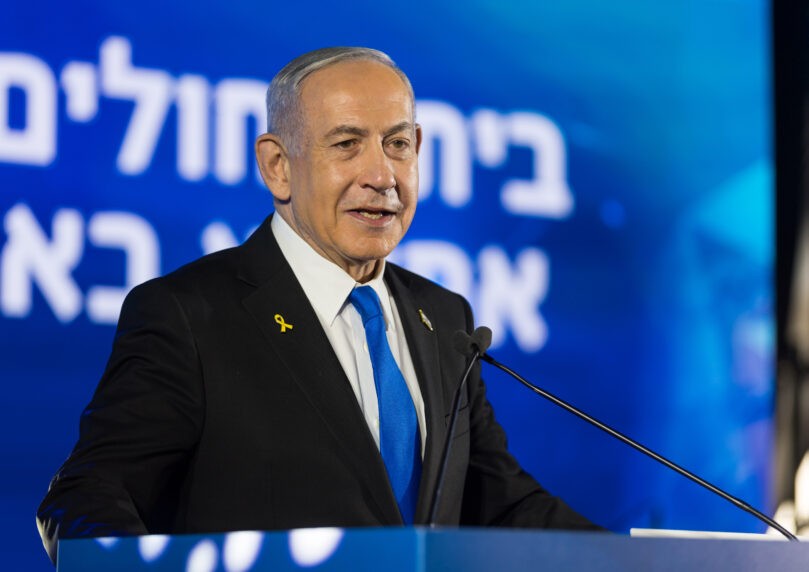 לשכת רה"מ בהודעה באנגלית: "אנו נלחמים על עצם קיומנו"