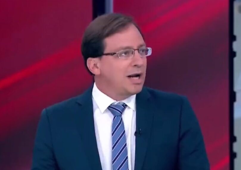עיתונאי השמאל הודה לטראמפ: הגולשים החליטו להזכיר לו את דעתו