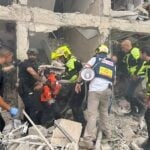כ-30 טילים שוגרו, פגיעות ישירות בת"א, נס ציונה וחיפה