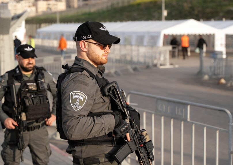 לוחמי מג"ב סייעו לאישה ללדת בהצלחה במעבר המנהרות