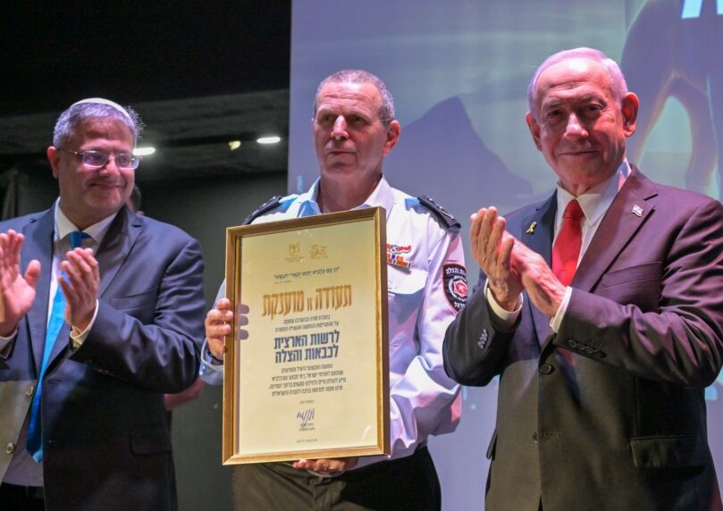 ראש הממשלה נתניהו ללוחמי האש: "יש לנו מערך לתפארת"