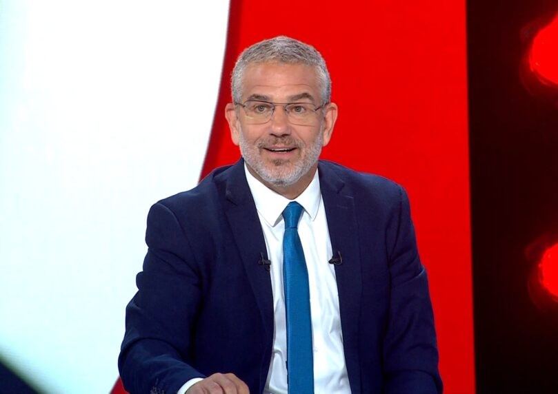 צפו: למה ינון מגל והפטריוטים שרו שיר של זוהר ארגוב?