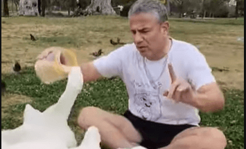 מה קורה כשהציבור פוגש את ינון מגל בפארק הירקון | צפו