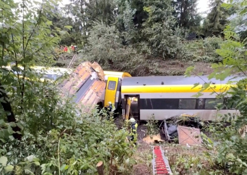 תקרית קשה בגרמניה: 3 אנשים נהרגו בהתרסקות רכבת בדרום המדינה