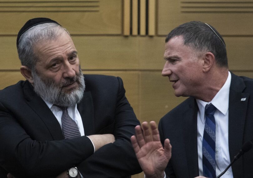 בש"ס עולים להתקפה נגד אדלשטיין, וטוענים ששיתף פעולה עם "יש עתיד"