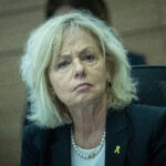הדרג המקצועי מזהיר מהסנקציות של היועמ"שית נגד החרדים