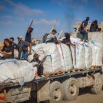 לחץ צבאי מול סיוע לאויב: הדילמה שמותירה את ישראל במבוי סתום