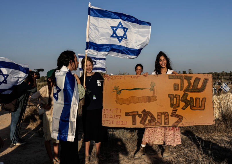 "גוש קטיף קטן מדי": האם צריך לספח את רצועת עזה ולהתיישב בה?