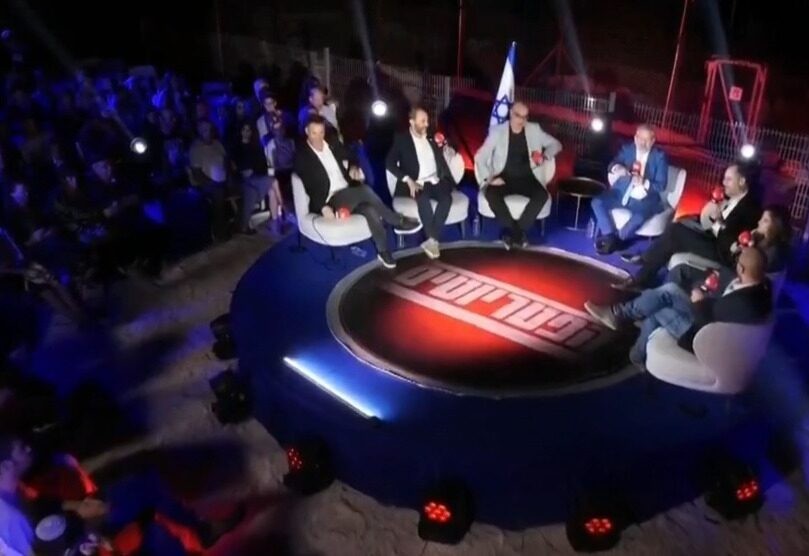 ינון מגל: "אני לא יודע מי יותר משיחי, הקהל או הפאנל"