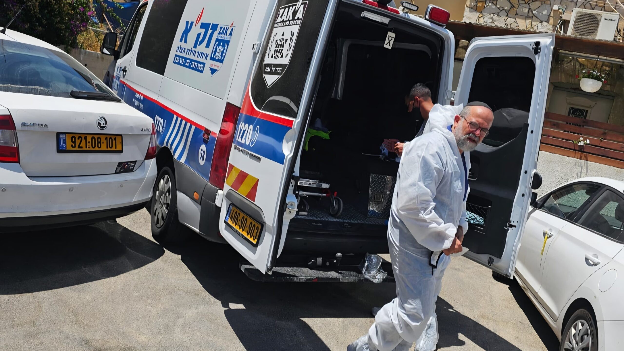 בהפרש של שעה: שתי גופות במצב רקבון אותרו בבאר שבע ובאשקלון