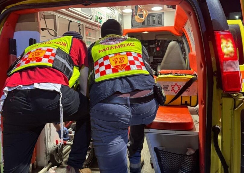 נתניה: גבר כבן 35 נפצע באורח קשה באירוע אלימות