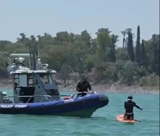 אירוע חריג בכנרת: חולצו שלושה מטיילים שנסחפו על גבי סאפ