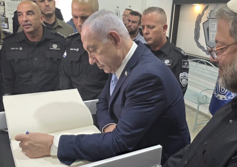 לראשונה מאז 7 באוקטובר: רה"מ נתניהו ערך ביקור בשב"ס