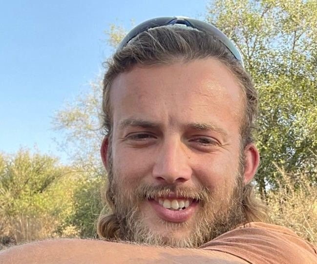 אביו של אברהם אזולאי הי"ד שנפל בעזה בניגון מרגש | צפו