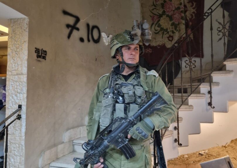 "נכשלנו, וצדקנו": 20 שנה אחרי, האיש שנאבק בגירוש חוזר לעזה