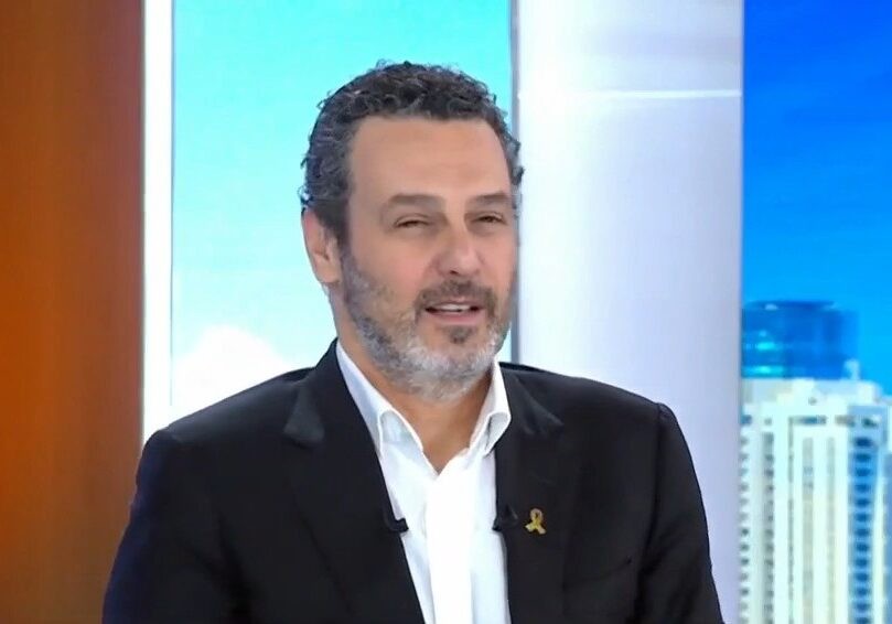 "מי זה עודד מנשה?": הרגע שהפתיע את מגיש ערוץ 14 בשידור חי