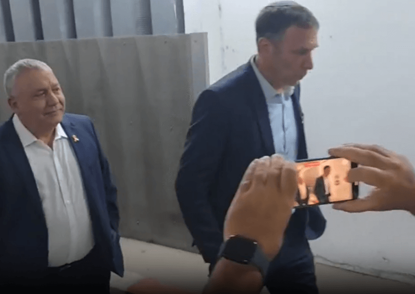 בשל האזעקות: איזנקוט וכהנא נאלצו להתפנות למרחבים המוגנים