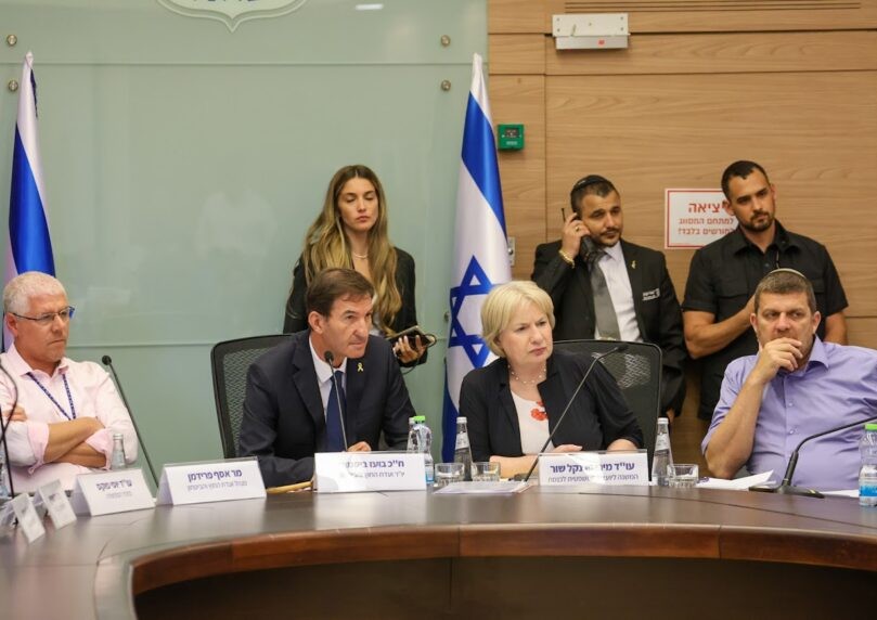 אחרי שנדחתה ההצעה: ועדת החוץ והביטחון תתכנס בשבוע הבא בקריה