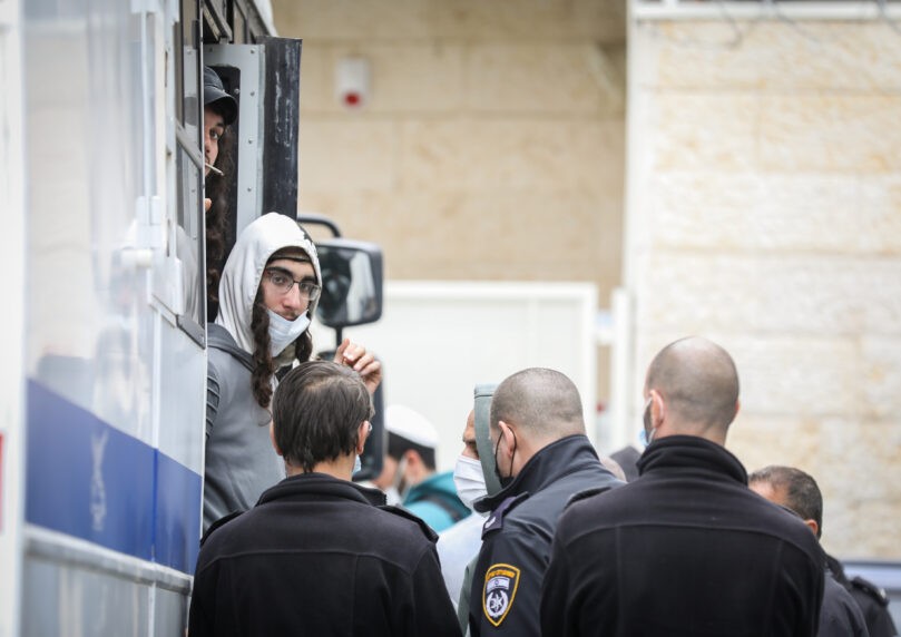 צווים מנהליים נגד מתיישבים ייאכפו באמצעות איזוק אלקטרוני