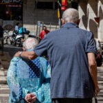 מזעזע: התחזו לרופאים, גבו כספים – והשאירו קשישים חסרי אונים