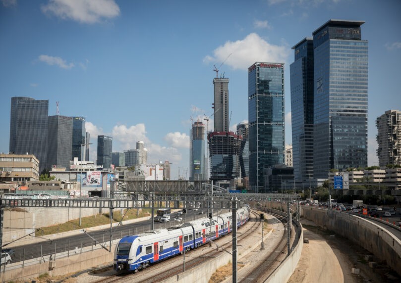 בעקבות חלקי מיירט על המסילה: צפי לשיבושים בתנועת הרכבות