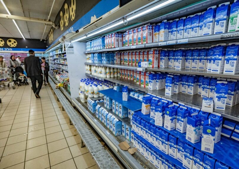 "המאבק לא נגמר": רפתני ישראל מגיבים לאישור רפורמת החלב