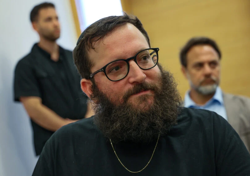 ערעור המשטרה התקבל: אוריך לא ייצור קשר עם נתניהו