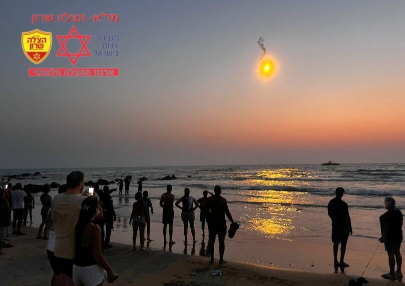 חיפושים נרחבים בחופי חדרה: נער בן 18 נסחף בים ונעדר