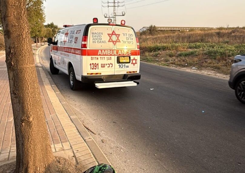 קריית גת: רוכב אופניים חשמליים נפצע קשה במהלך רכיבה