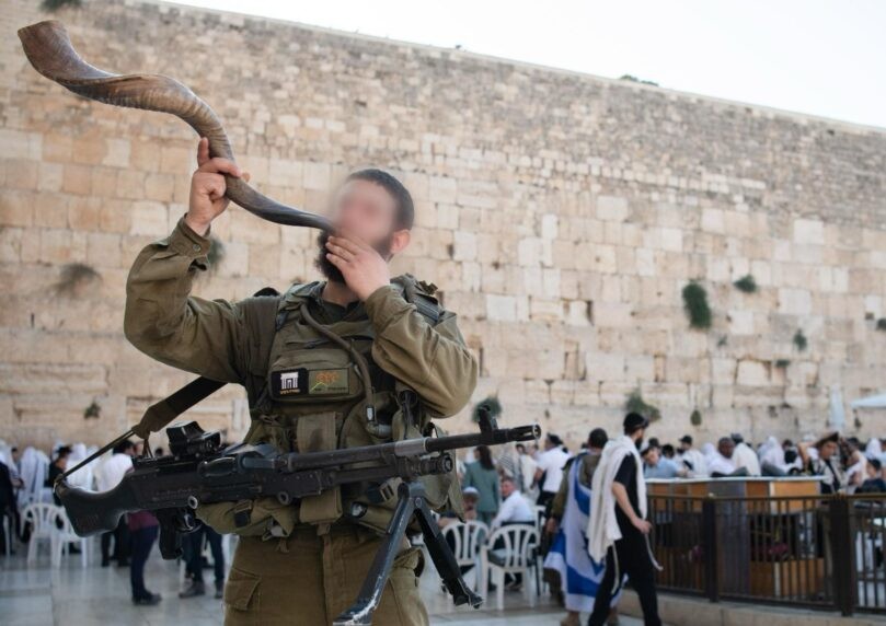 מריקוד חסידי ועד פיוט ספרדי: רגעי האחדות המרגשים בחשמונאים