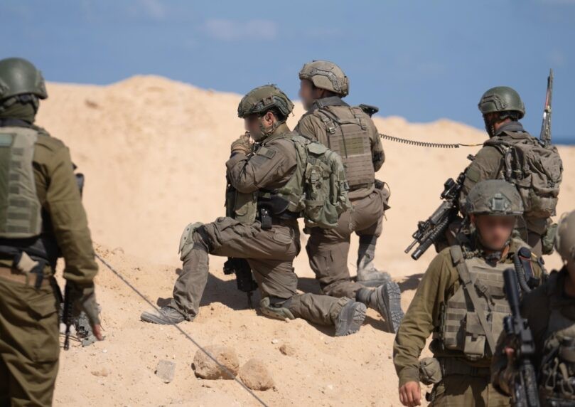 רוב הציבור סבור כי הלחץ הצבאי על חמאס מסייע להחזרת החטופים
