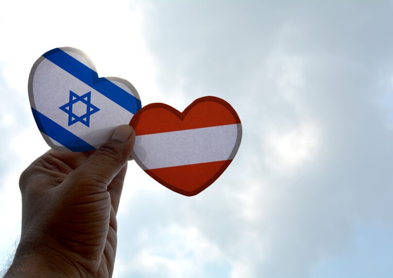 "תמיד נעמוד לצד ישראל": ראיון מיוחד עם חבר הפרלמנט האוסטרי