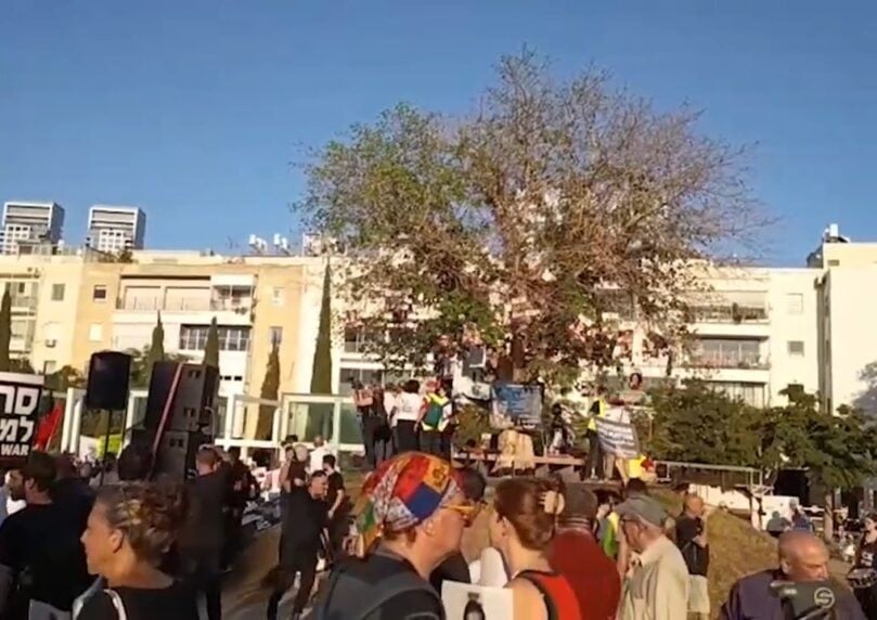מוחים קראו "די לרצח העם" - המשטרה פיזרה את האירוע | תיעוד