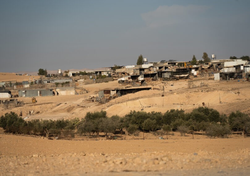 האימה בנגב: "אנשים מסתגרים כי הם מקבלים כדורים לבתים"